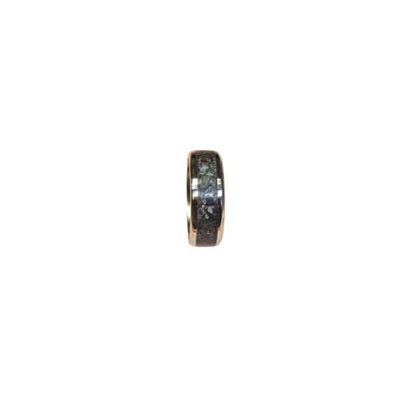Emerald inlaid ring (Thick band)