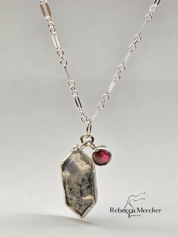 Moss agate and Garnet necklace